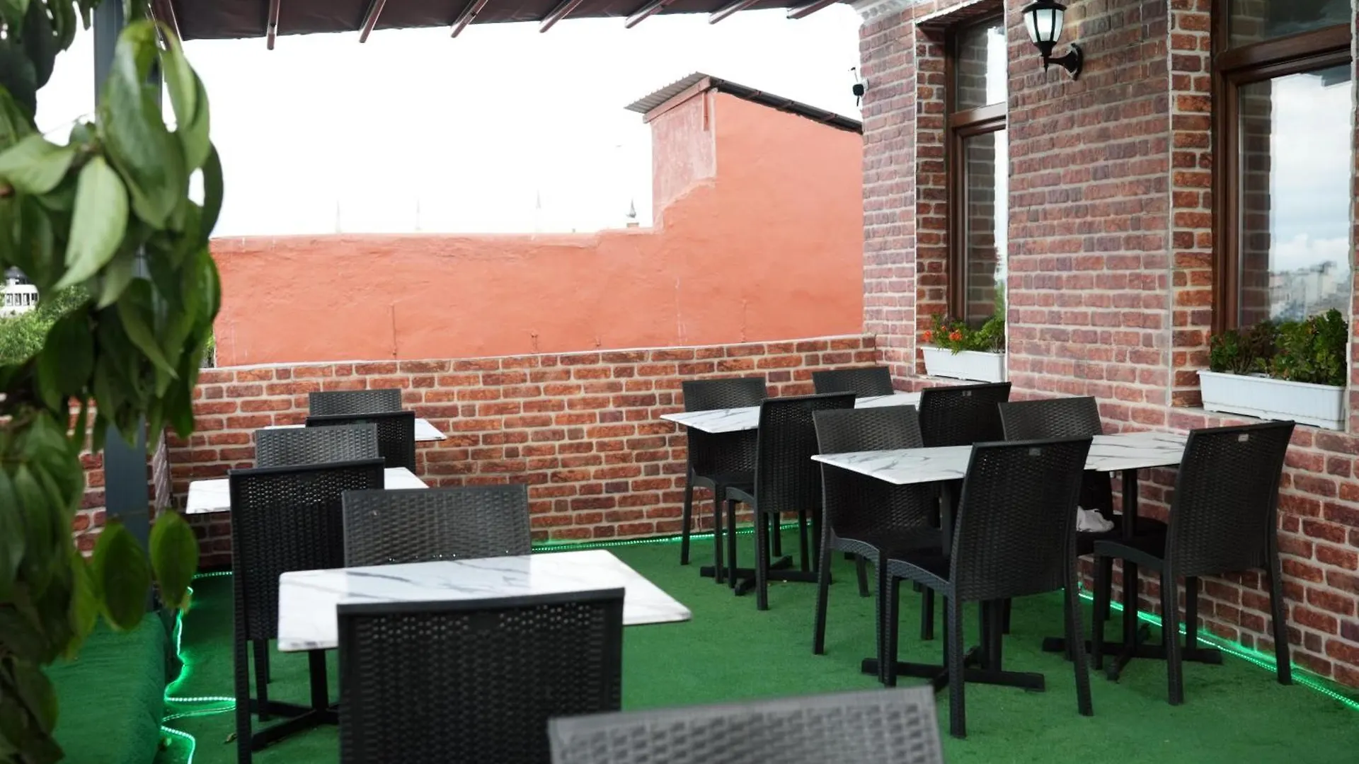 Terrace Inci Hotel Istanbul Türkei