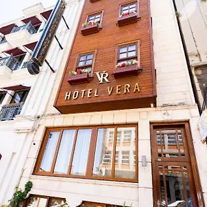 3* Oda ve Kahvaltı Vera