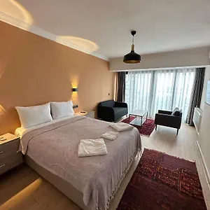 3* Oda ve Kahvaltı Terrace