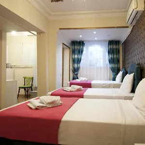 3* Oda ve Kahvaltı Paris Garden