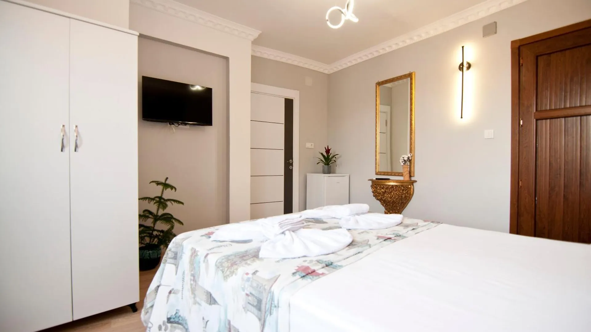 Terrace Inci Hotel Istanbul Bed & Breakfast